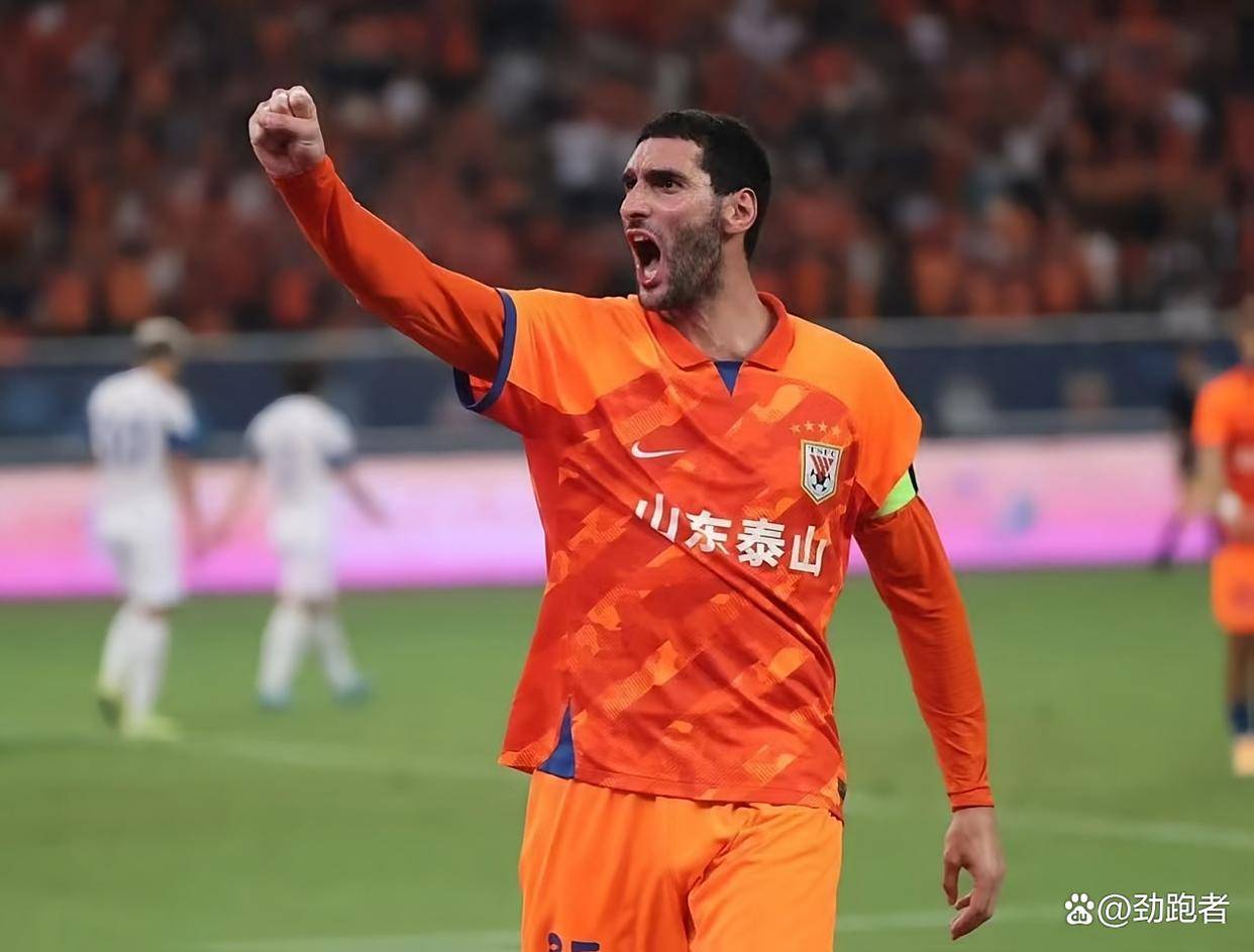 南宫28法甲倒计时，山东泰山赛前更衣室发声，细节引发关注，震撼外界，心理建设被强调的简单介绍