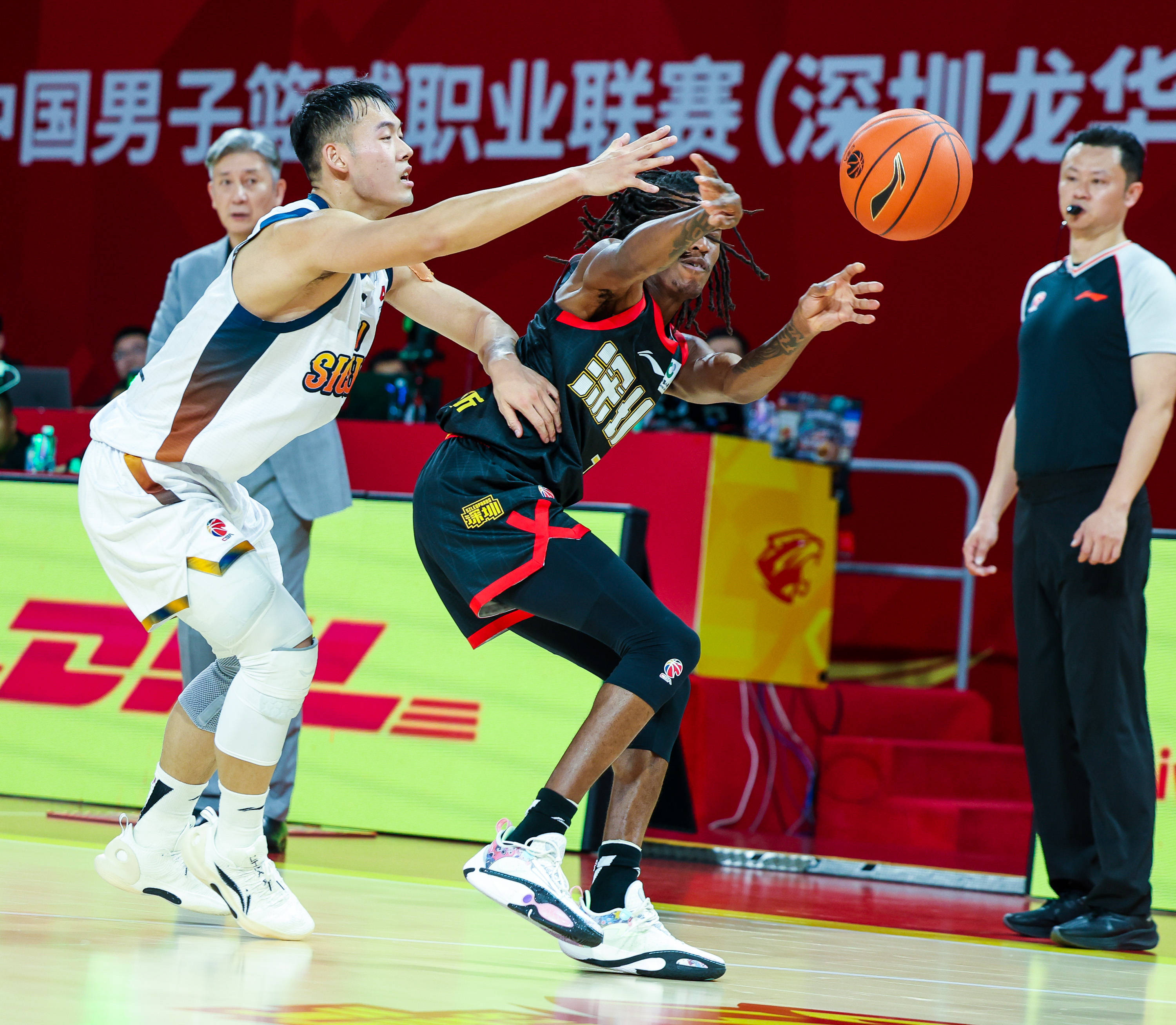 ng南宫新疆广汇围绕NBA常规赛内部沟通浙江稠州完成体检备战亚冠之后，葡萄牙体育队长鼓劲备战欧超杯(新疆广汇篮球俱乐部官方网站)