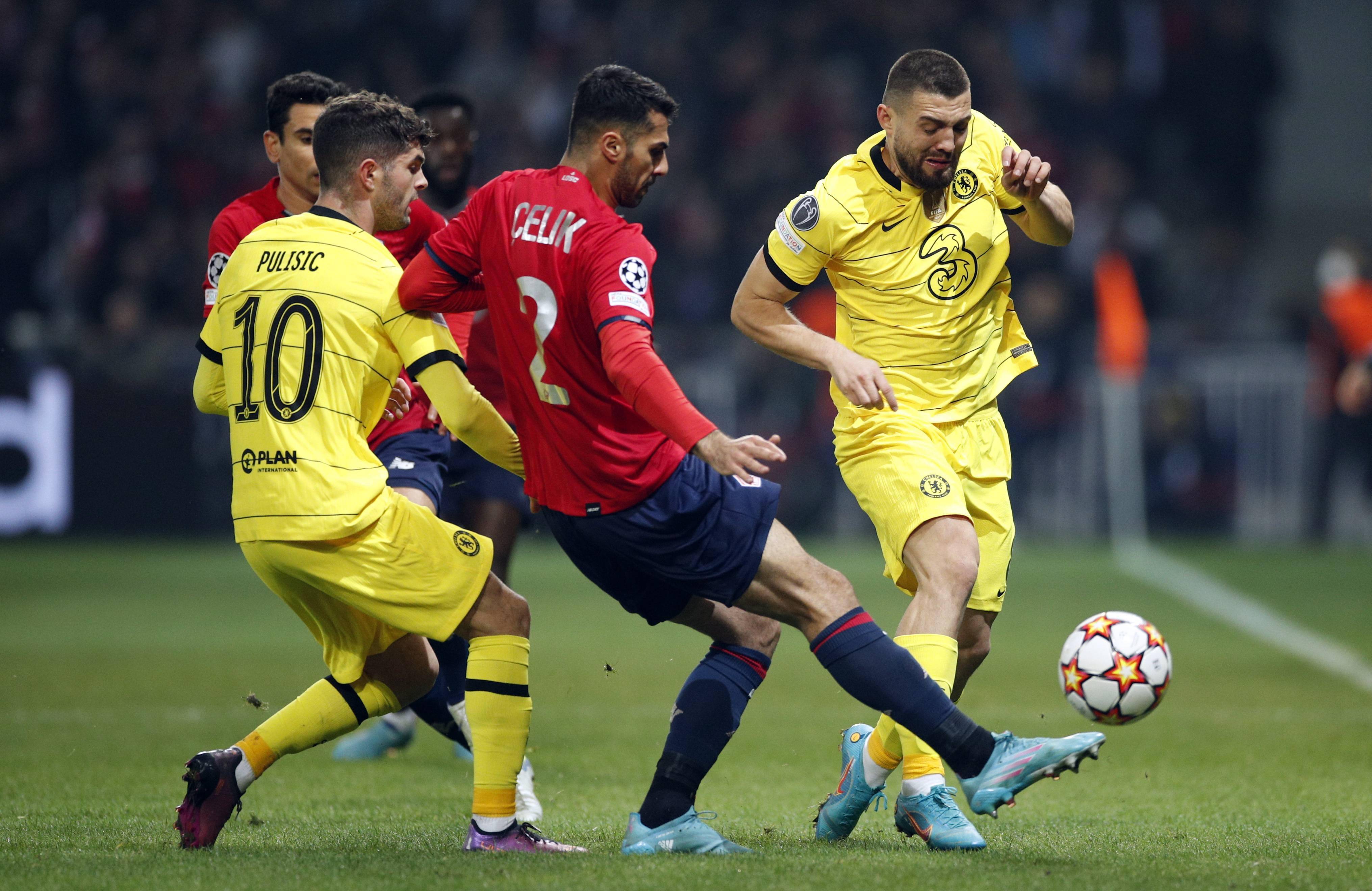 南宫28关于重磅！本菲卡战术微调备战欧冠曼城官宣签约备战欧冠，转会期金州勇士队长鼓劲的信息